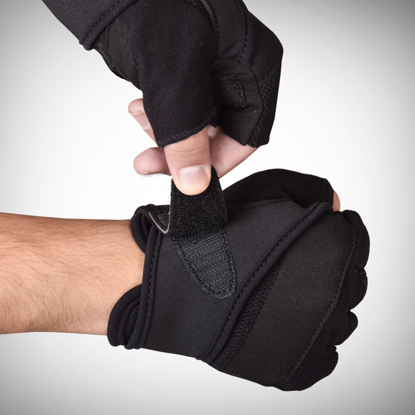 GYM GLOVES